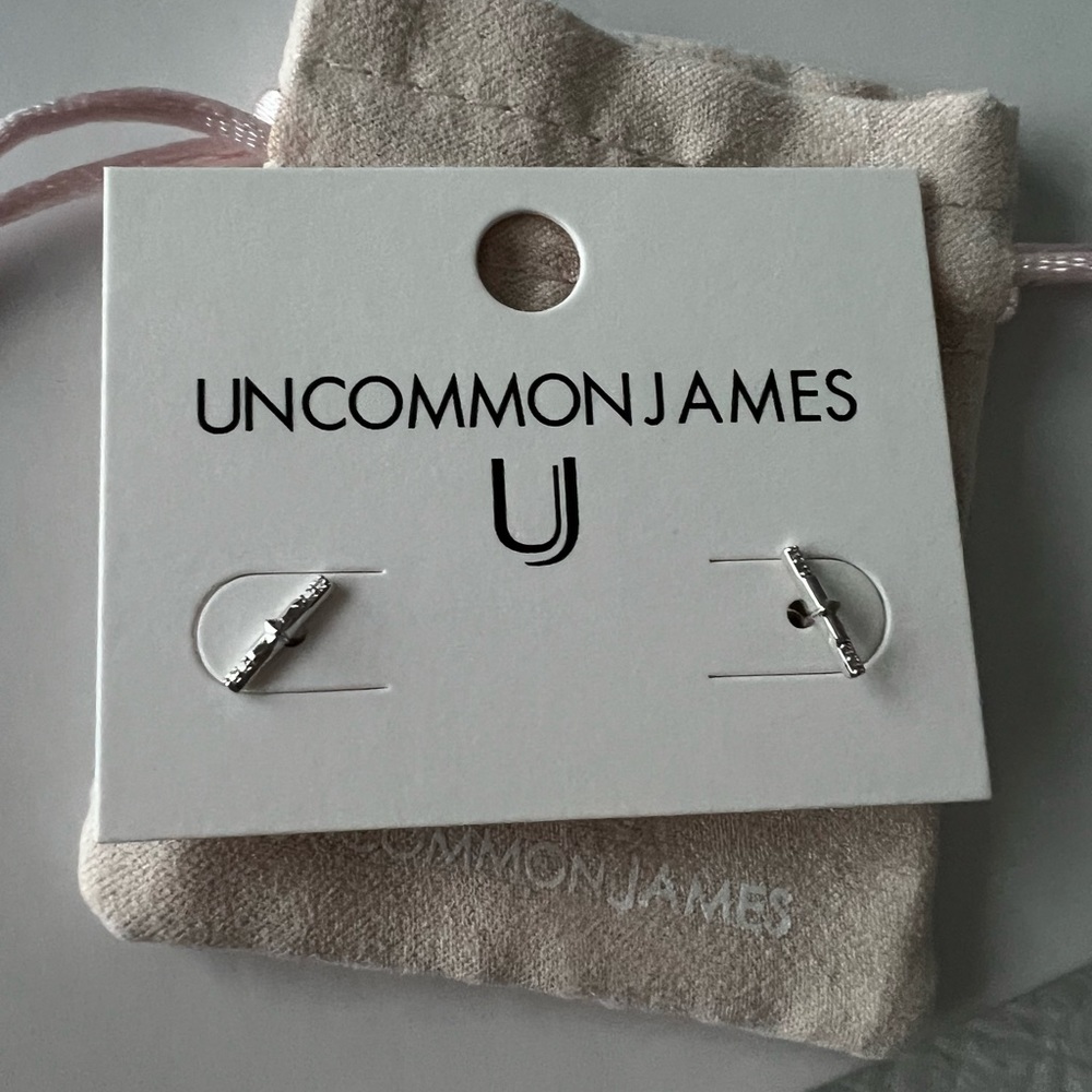 NWT Uncommon James Bar None Stud Silver Earrings - Picture 2 of 5